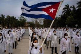 Zoé Robledo mencionó que en total, 641 médicos especialistas cubanos vendrán a México, a través de la agencia “Servicios Médicos Cubanos”.