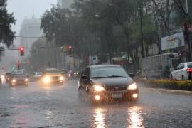 El ingreso de humedad proveniente del océano Pacífico, golfo de México y mar Caribe, originará lluvias y chubascos en estados del occidente, sur y sureste de México.
