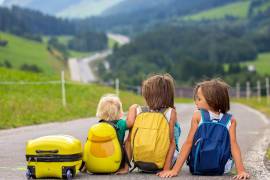 La Semana Santa no solo marca un descanso del calendario escolar, también representa una de las temporadas más intensas de movilidad familiar.