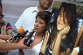 Ana Luisa comenzó a estudiar Derecho con el objetivo de conseguir justicia para su hija, Ana Karen Huicochea, quien fue asesinada por su novio en diciembre de 2012 en Temixco, Morelos