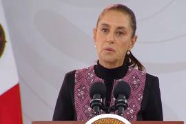 Sheinbaum aseguró que el almirante retirado Rafael Ojeda no está escondido ni se ha negado a declarar en el caso relacionado con una investigación por contrabando de combustible.