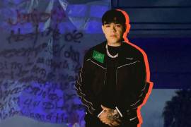 Una manta con amenazas, presuntamente del Cártel de Jalisco Nueva Generación (CJNG), contra el cantante de corridos tumbados Junior H fue localizada la madrugada de este 9 de septiembre en un puente peatonal de Tijuana, Baja California.