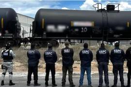El hallazgo de 33 ferrotanques en Ramos Arizpe dio origen a una investigación federal por presunto contrabando de hidrocarburos.