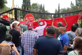 La huelga en la Universidad Autónoma Agraria Antonio Narro continúa, tras la decisión del Sindicato Único de Trabajadores de la institución de no levantar el paro laboral.