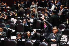 Diputados aprueban reforma para reducir la jornada laboral a 40 horas semanales en México paulatinamente. Conoce cambios, fechas de aplicación y reacciones políticas.
