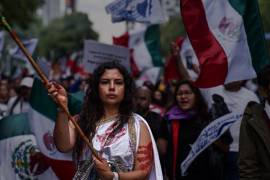 Realizaron una marcha del Monumento a la Revolución con destino al Ángel de la Independencia, organizaciones sociales se manifestaron en contra a la Reforma al Poder Judicial.