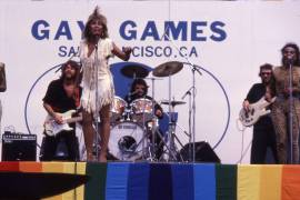 Tina Turner fue la primera artista en presentarse en los Juegos Mundiales de la Diversidad, en su primera edición realizada en San Francisco, Estados Unidos, en 1982.