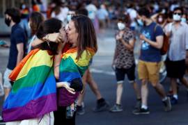 Según Amnistía Internacional, ‘la visibilidad lésbica es importante para fomentar la aceptación y la normalización de la diversidad, impedir la invisibilización de las mujeres lesbianas’