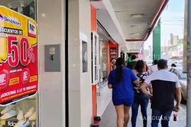 Pese al Buen Fin, los obreros de Frontera optaron por esperar el pago completo de su prestación.