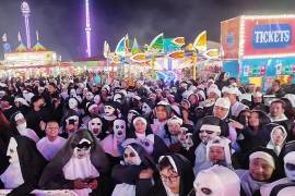 Tulancingo, Hidalgo, superó el récord nacional del “Monja Challenge” con más de mil participantes disfrazados de Valak en la feria local. Te contamos cómo este personaje de terror pasó del cine a las ferias mexicanas.
