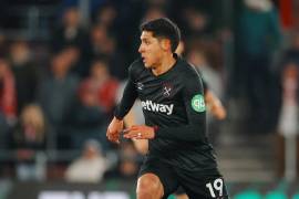 Edson Álvarez disputó 45 minutos y le dio un buen accionar al equipo de los Hammers durante el encuentro ante el Southampton.