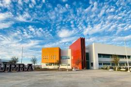 La UPRA enfrenta falta de espacios ante el crecimiento de su matrícula y busca construir un nuevo edificio.
