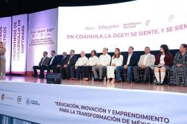 La inauguración estuvo a Cargo del Dr. Rolando de Rolando De Jesús López Saldaña, la Senadora Cecilia Guadiana Mandujano y Miembros del Gabinete Estatal y Municipal.