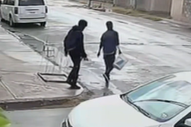 Según su relato, durante la agresión fue amenazada de muerte, por lo que pensó que los atacantes podrían asesinarla.