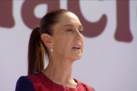 En el Zócalo capitalino, Sheinbaum afirmó que México mantiene una relación con Estados Unidos basada en respeto y principios, tras su reunión con Donald Trump y Mark Carney en Washington.