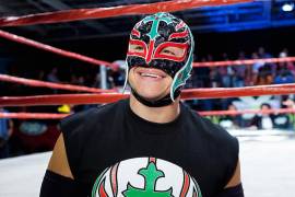 ¡Vuelve Rey Mysterio a la WWE!