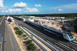 Los baches también afectan las carreteras y autopistas federales.