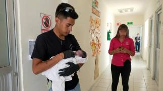 Elías “N” reportó inicialmente el supuesto hallazgo de un bebé en la colonia Libertad, caso que dio un giro tras admitir ante la autoridad que se trataba de su propio hijo.