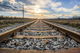 El tren Saltillo-Nuevo Laredo contempla una trayectoria de 363.1 kilómetros.