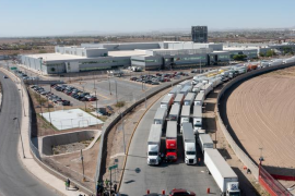Los transportistas de carga afiliados a Canacar exigieron al gobierno de Texas revertir esta medida