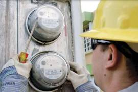 La Comisión Federal de Electricidad inició cortes de luz en viviendas que se “robaban” la electricidad.