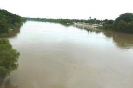 Gloria Tobón dijo que ve inviable traer agua del río Pánuco y lo que sí falta a la ciudad es una urgente campaña de cuidado del agua, así como medidas extensivas para personas que desperdicien el líquido vital.