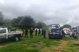 Hallan a 5 personas sin vida en carretera Tlalnepantla, Morelos.