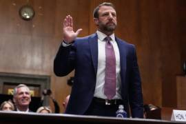 La audiencia de confirmación de Mullin ante el comité del Senado sobre seguridad nacional y asuntos gubernamentales se produjo mientras el departamento que espera dirigir permanece parcialmente cerrado.