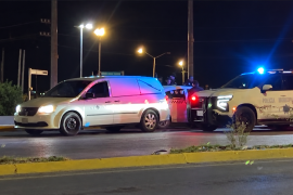 Investigan fallecimiento de taxista en el bulevar República, de Piedras Negras, Coahuila.