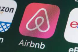 Muchos alojamientos digitales no cumplen con normas de Protección Civil ni salidas de emergencia, advierte empresario.