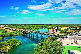 El paso internacional sobre la presa de La Amistad permanecerá cerrado esta semana por mantenimiento. La alternativa será el cruce por la aduana de la zona urbana de Acuña.