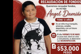 Ante los elevados costos médicos y la falta de apoyo institucional, familiares del menor habilitaron un número telefónico y una cuenta bancaria para recibir donativos que permitan continuar con el tratamiento y estudios clínicos.