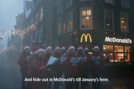 McDonald’s se convirtió en tema central en las redes sociales tras presentar un comercial navideño elaborado casi por completo con inteligencia artificial