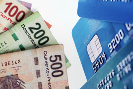 El SAT aclara que no existe un monto máximo de dinero en tarjetas de débito en 2026, pero sí vigila el origen de los ingresos.