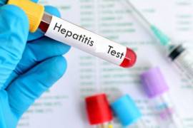 Hepatitis amenaza cada vez a más menores de edad