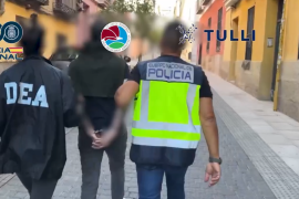 La Policía Nacional de España dio a conocer el reciente aseguramiento de metanfetamina en Europa, vinculada al Cártel de Sinaloa.