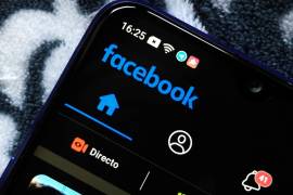Facebook desactivó el modo oscuro, pero así puedes recuperarlo