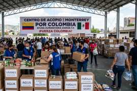 Nuevo León abrió un centro de acopio permanente en Monterrey para reunir alimentos, agua, medicamentos y otros artículos para damnificados en Colombia.