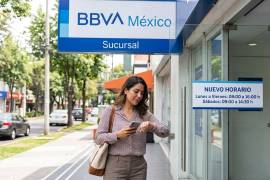 El banco BBVA México anunció que a partir del próximo lunes 5 de octubre, sus más de mil 500 sucursales en el país tendrán un nuevo horario de atención.