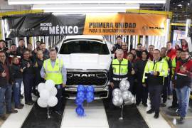 El complejo de Saltillo cuenta con una superficie de 166 mil metros cuadrados y está equipado con una zona de carrocerías con 370 robots.