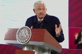 Obrador arremetió contra los opositores a su reforma eléctrica, a quienes llamó “reverendos ladrones”, “defraudadores” y “delincuentes de cuello blanco
