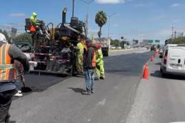 Trabajos de recarpeteo en Venustiano Carranza complican la circulación en Saltillo, con cierres parciales que afectan a miles de automovilistas diariamente.