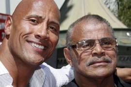 Falleció el legendario luchador Rocky Johnson, padre de ‘The Rock’