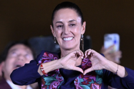 Claudia Sheinbaum: la política que convirtió la moda en un mensaje cultural.