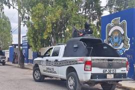 El Instituto 18 de Marzo fue evacuado de manera preventiva tras difundirse una amenaza en redes sociales.