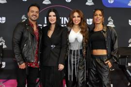 Para esta ceremonia los productores del show en vivo eligieron a 4 diferentes artistas para llevar la conducción: Thalía, Anitta, Laura Pausini y Luis Fonsi.