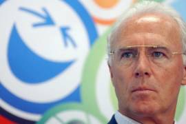 Beckenbauer rompe su silencio