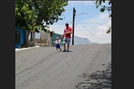 Los trabajos de pavimentación de la calle Santa Clara, en la colonia Las Margaritas, desde hace días quedaron terminados.