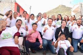 En el día 14 de su campaña, Jaime Bueno promete gestionar mayores recursos para la construcción de centros de salud.