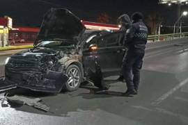 Elementos de Tránsito Municipal cerraron la circulación para evitar un segundo percance.